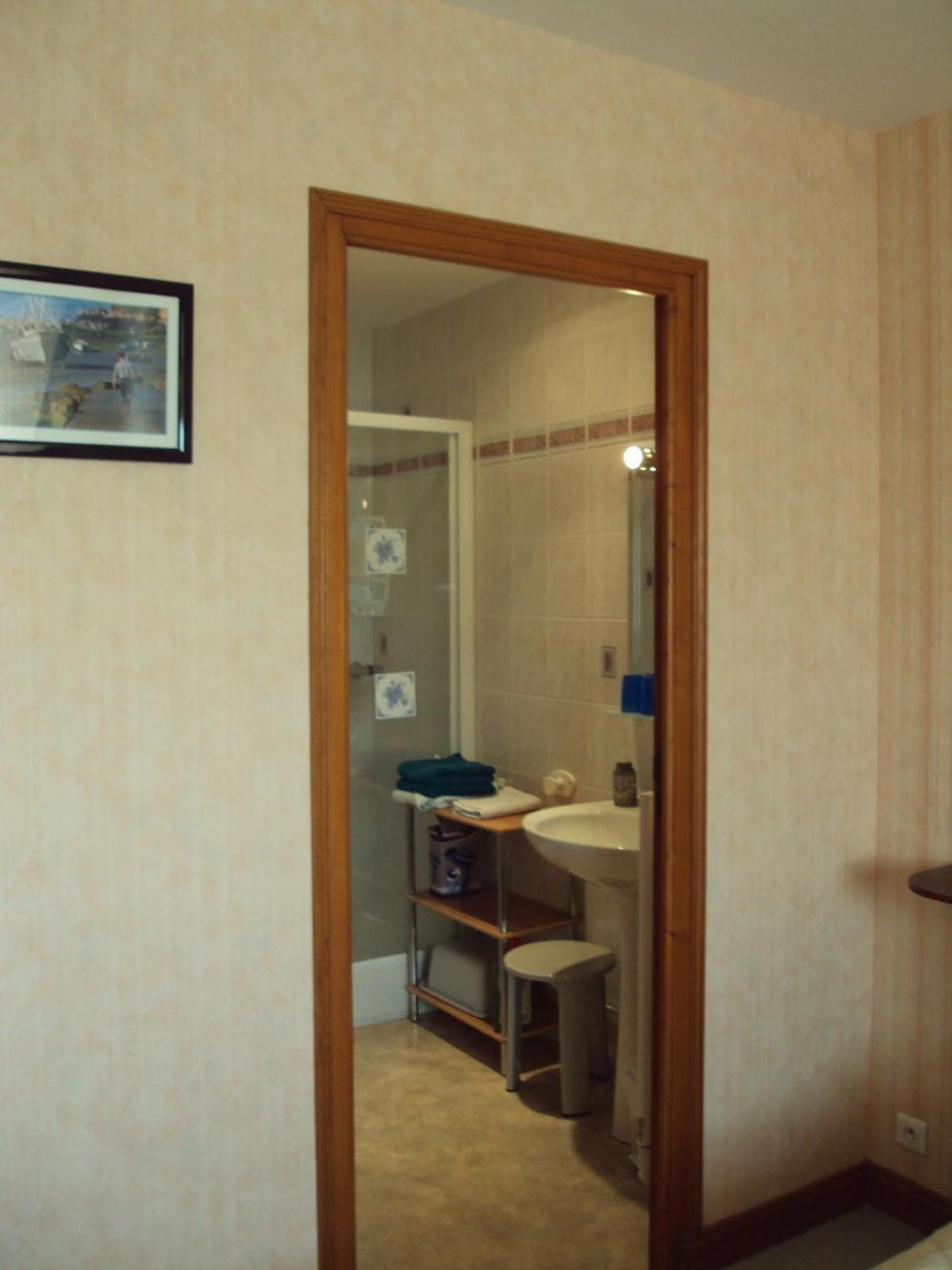 Du Ménez-hom Bed & Breakfast Plomodiern